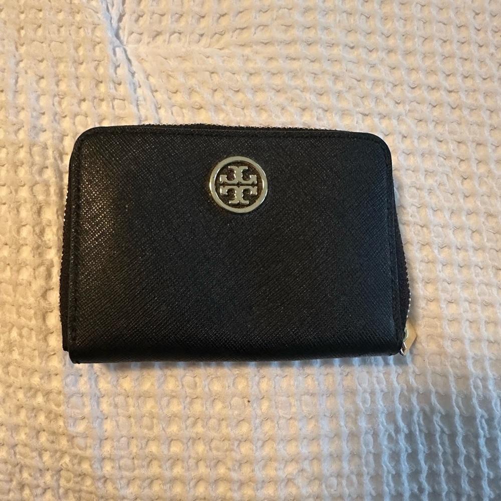 Tory Burch Black Robinson Leather Wallet